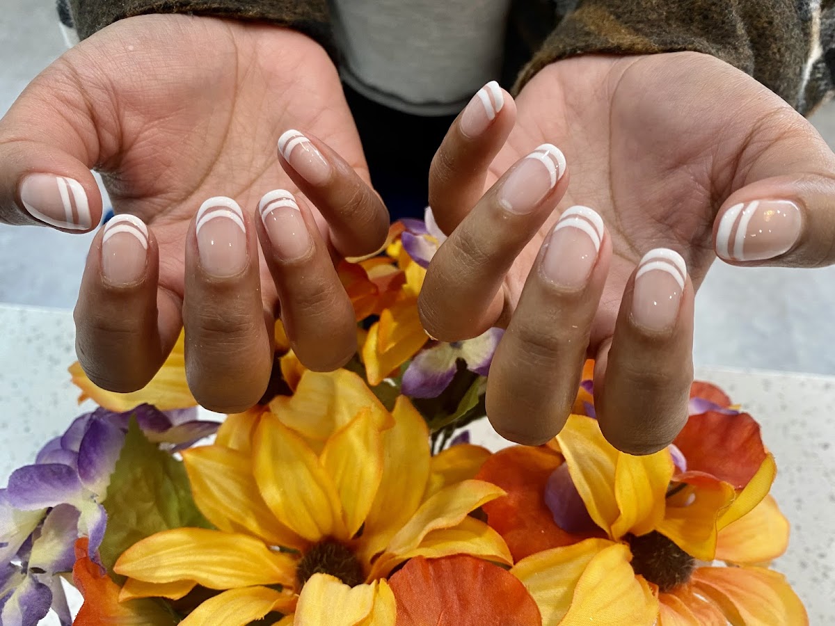 Q Spa - Nails in Lombard